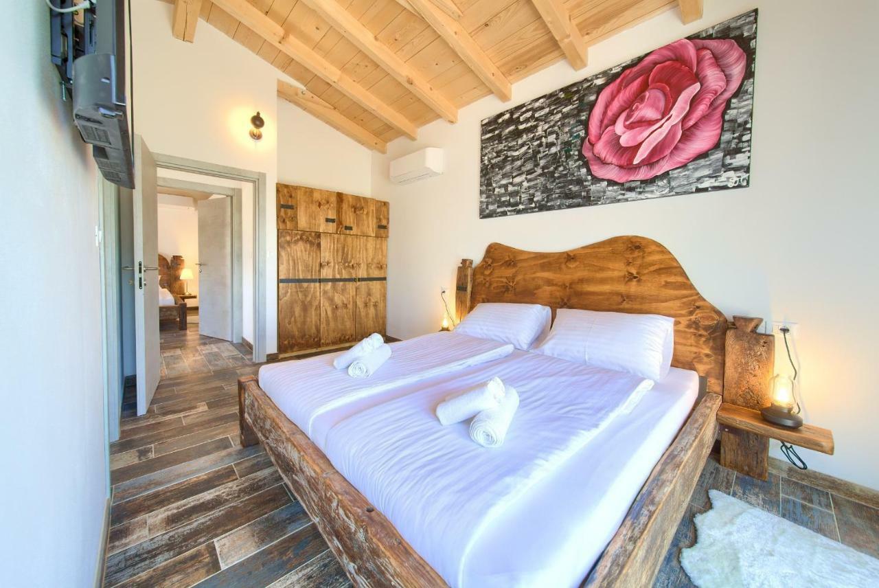 Pax Houses Vrh  Kültér fotó