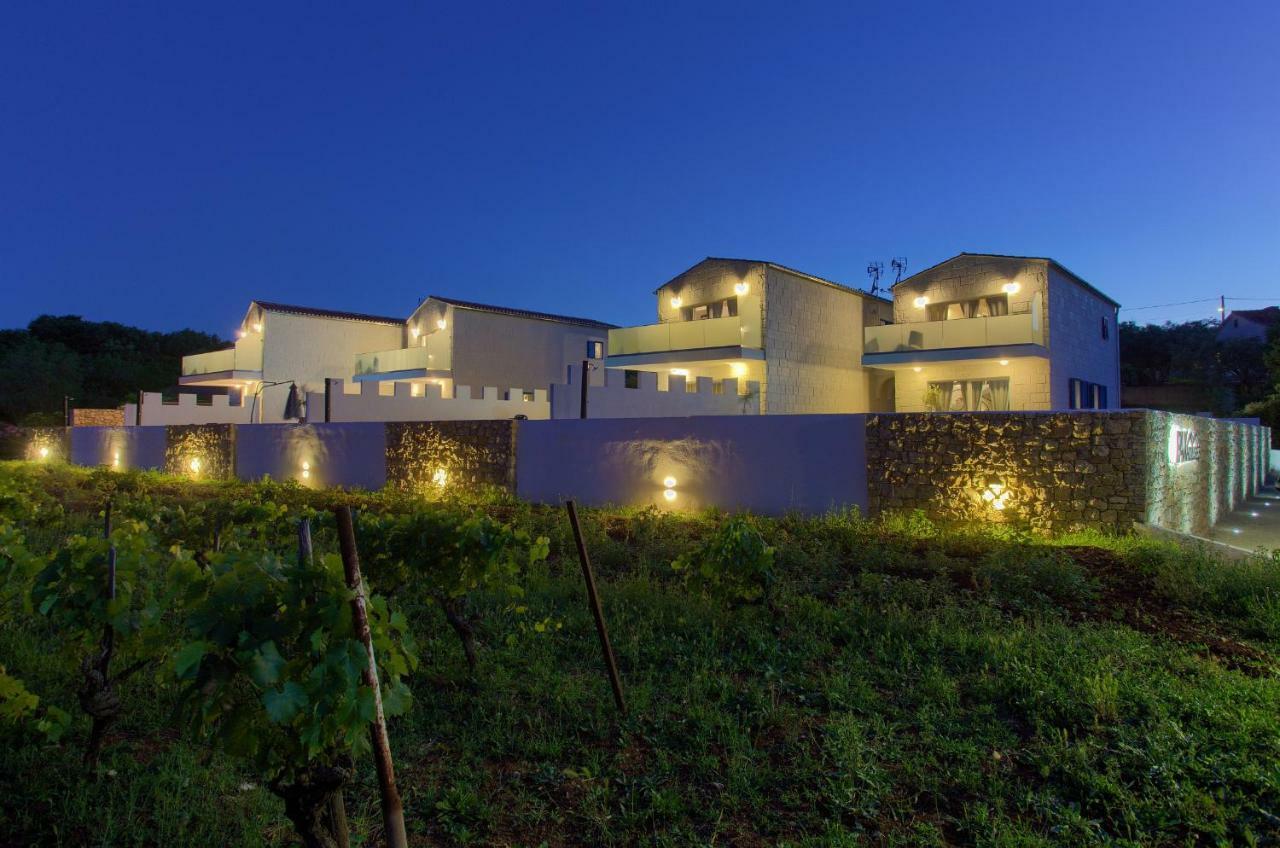 Pax Houses Vrh  Kültér fotó