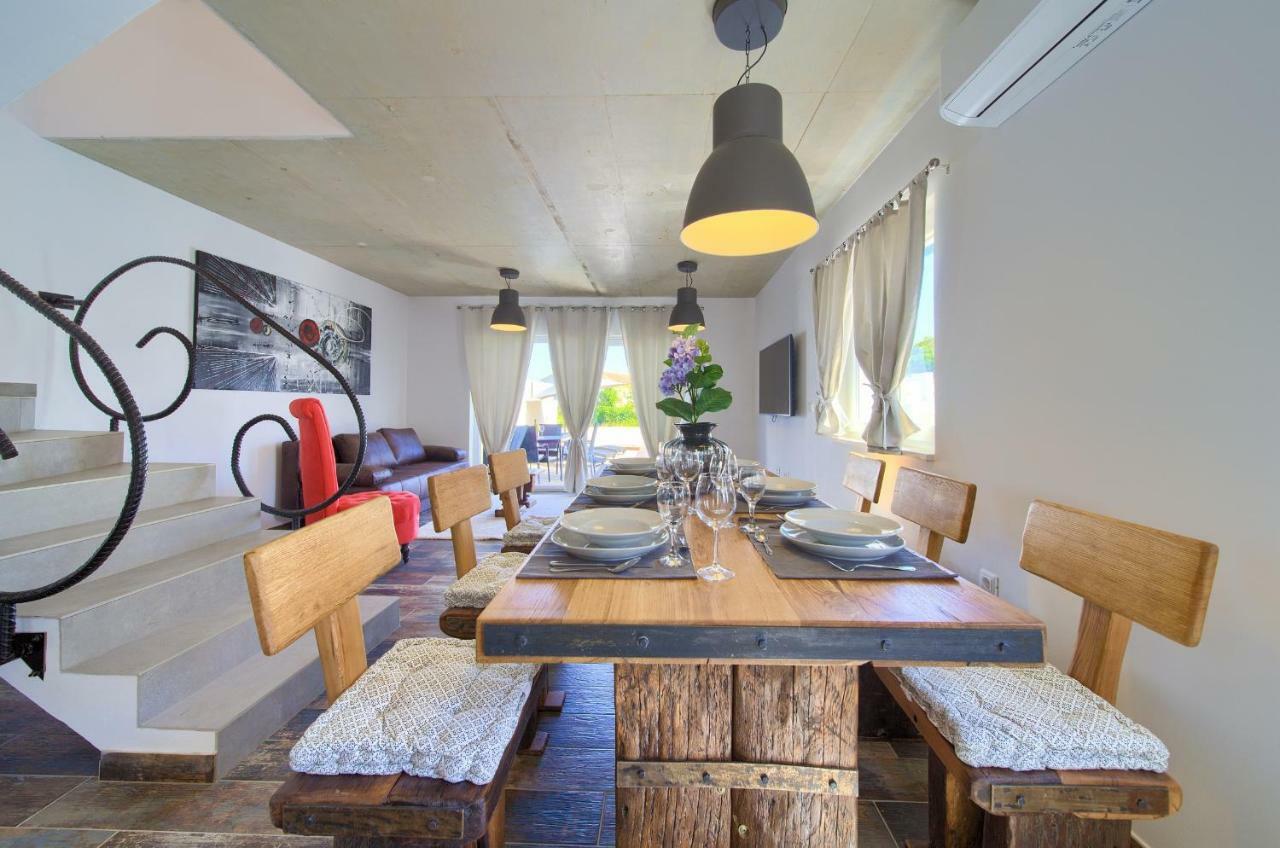 Pax Houses Vrh  Kültér fotó